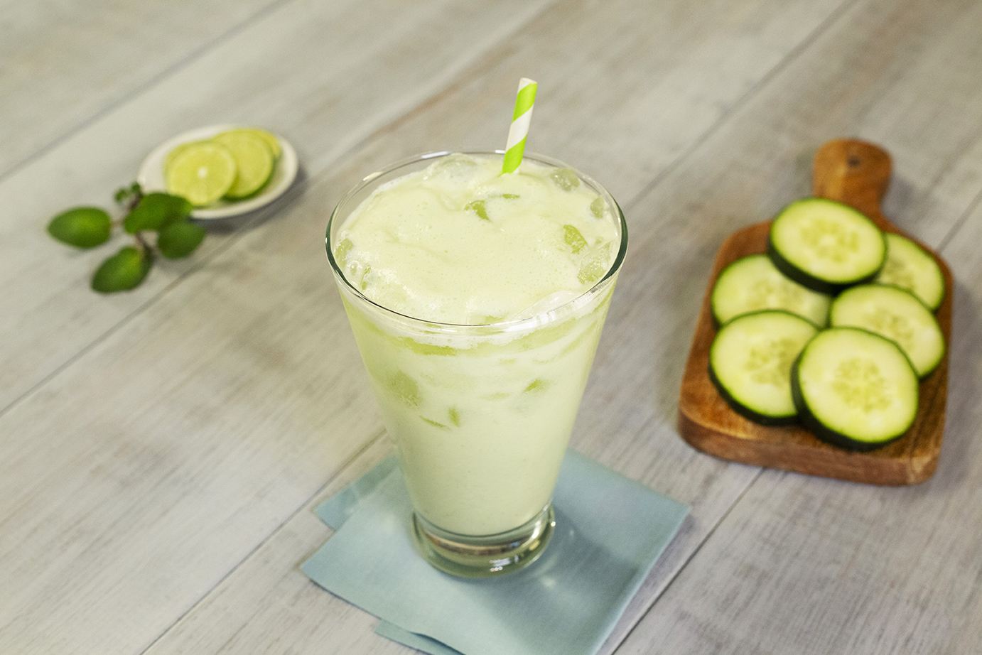 Limonada de menta y pepino