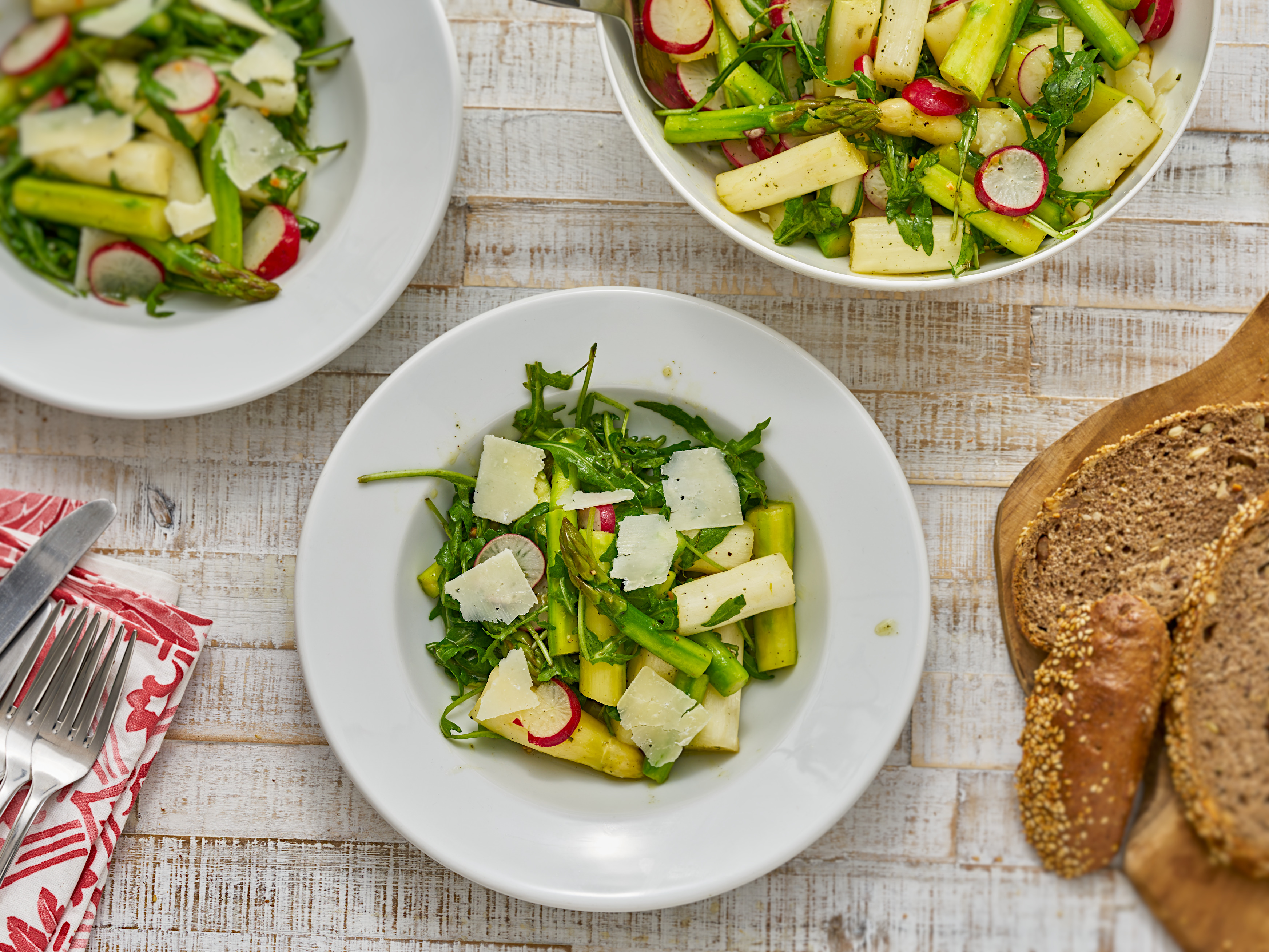 Feiner Genuss – Spargelsalat mit Rucola | maggi.de