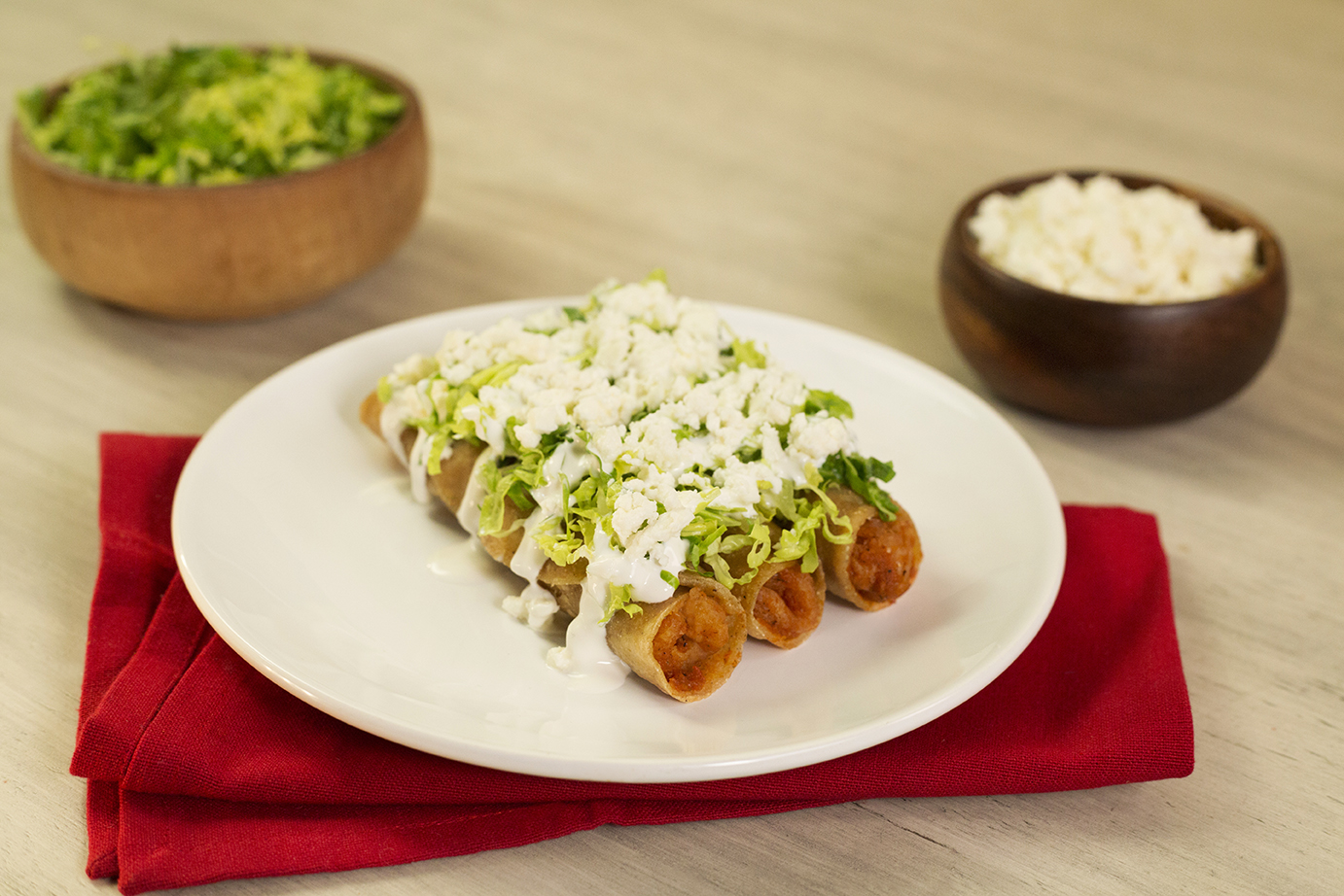 Tacos Dorados de Chicharrón para comer | Recetas Nestlé