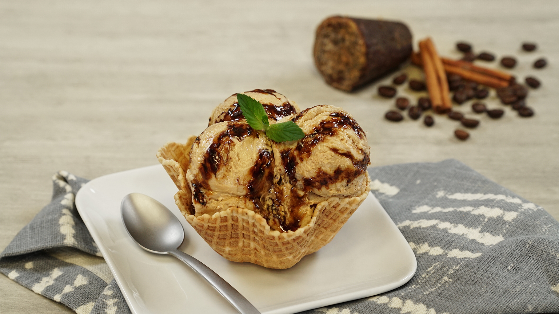 Rico Helado de Café de Olla Recetas Nestlé