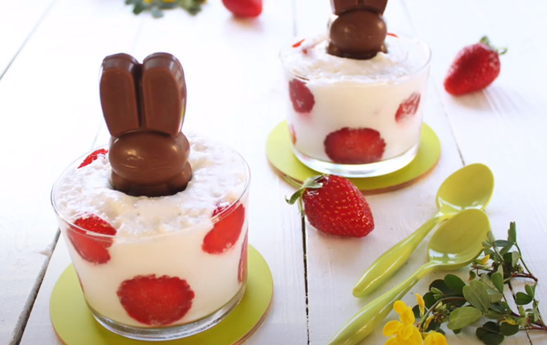  Espuma  de  coco con KITKAT  Bunny Recetas Nestl 