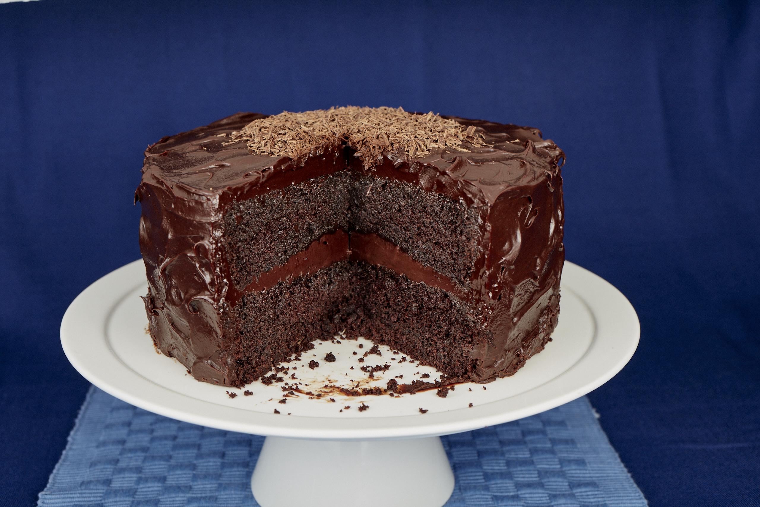 Chocolate Fudge Cake | Nestlé Recipes