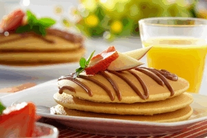 Hot cakes de manzana y canela | Recetas Nestlé