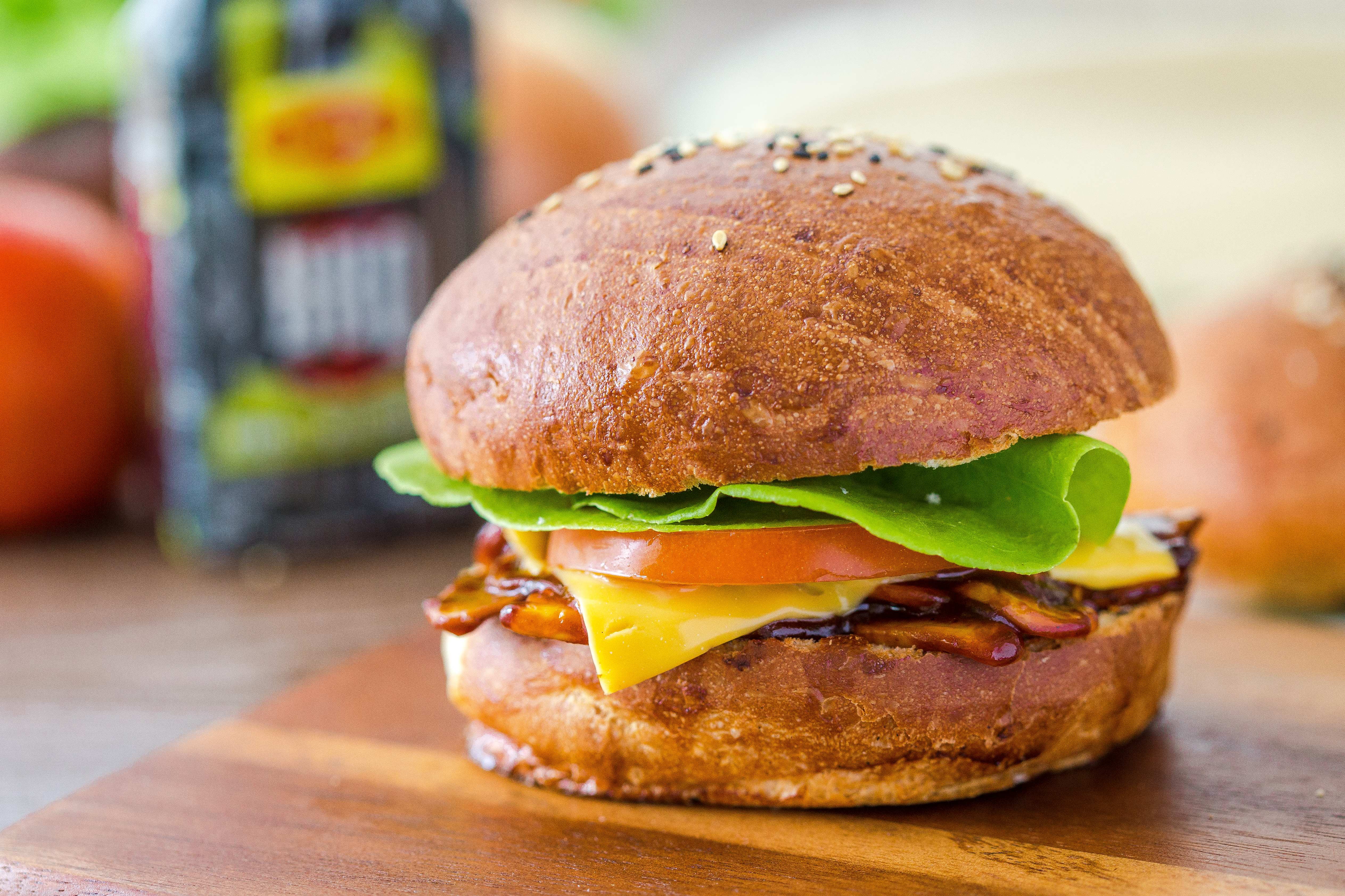 Hamburguesa de Hongos en Salsa BBQ | Recetas Nestlé