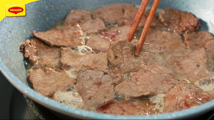 Thịt Bò Xào Thanh Long