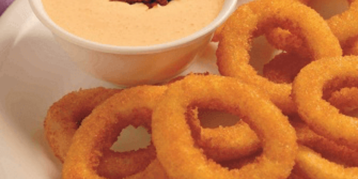 Aros de cebolla con salsa picosita| Recetas Nestlé