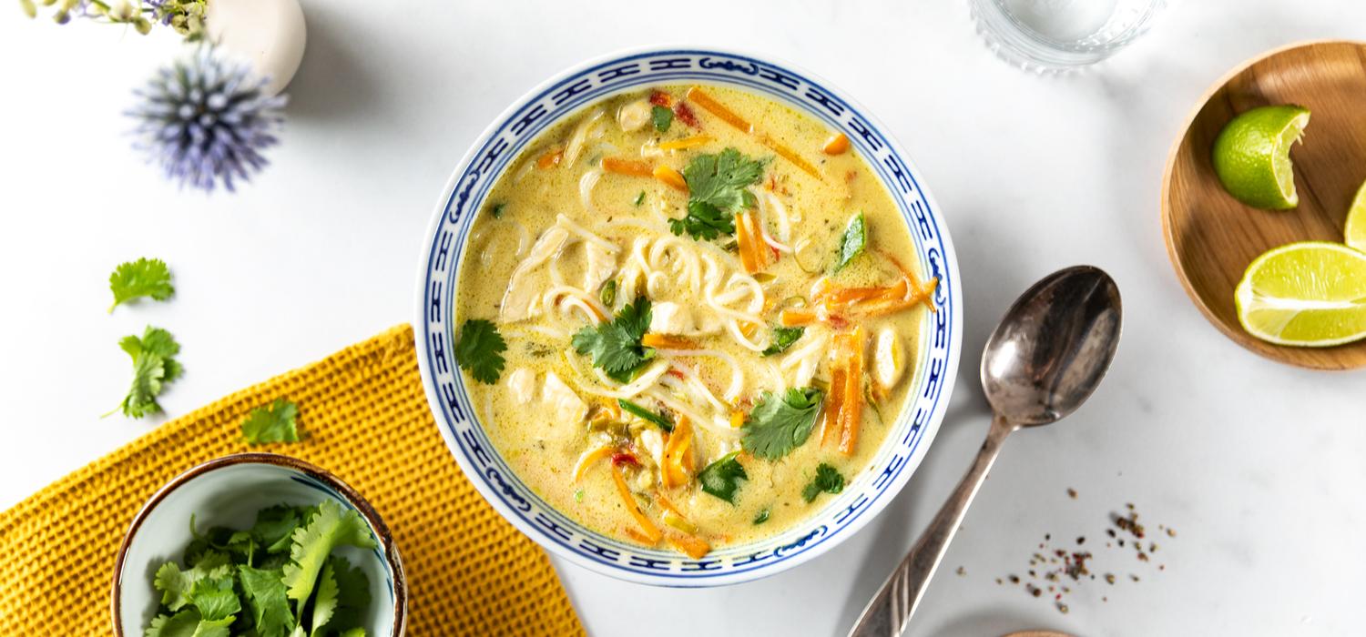 Thai Kokos-Suppe mit Hähnchen l maggi.de