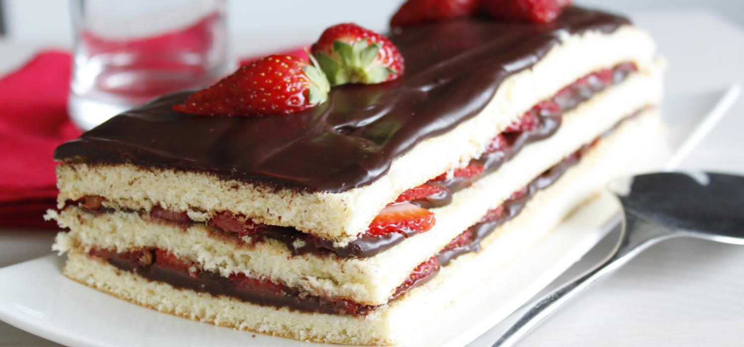 Fraisier au chocolat NESTLE DESSERT