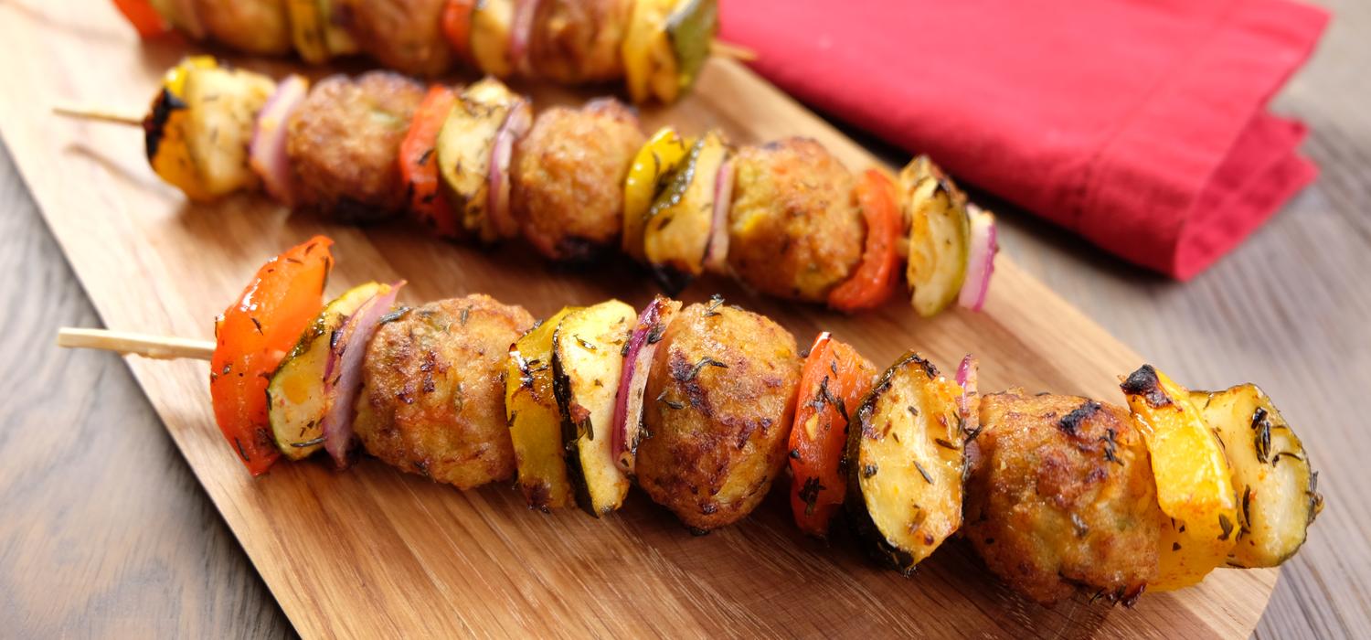 Brochettes de boulettes de soja à la provençale | GARDEN GOURMET