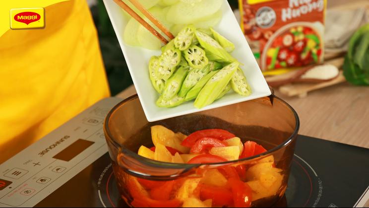 Canh Chua Riêu Đậu