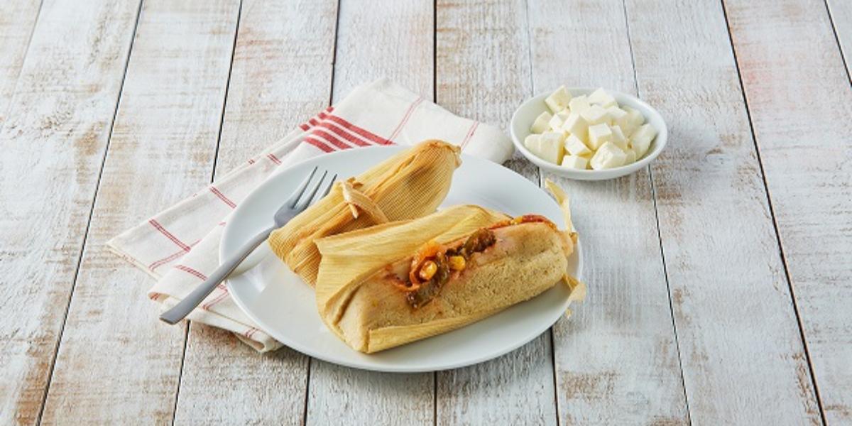 Tamales de rajas poblanas Recetas Nestlé