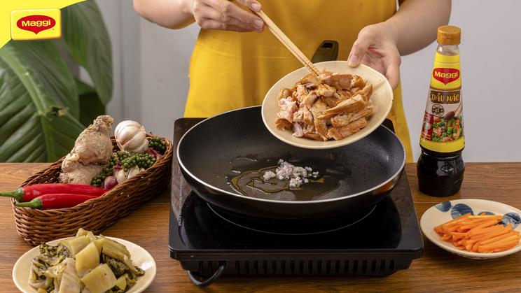 Cải Chua Xào Thịt Kho