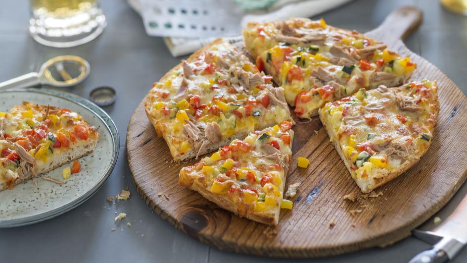 Fladenbrot-Pizza mit Thunfisch | maggi.de