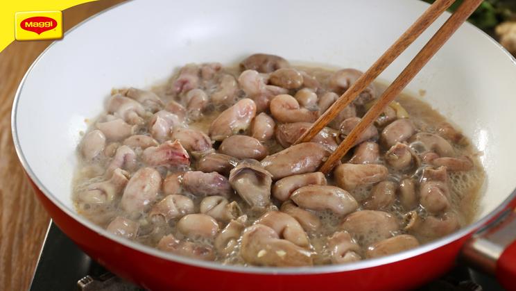Lòng Cá Basa Xào Thơm Chua Cay