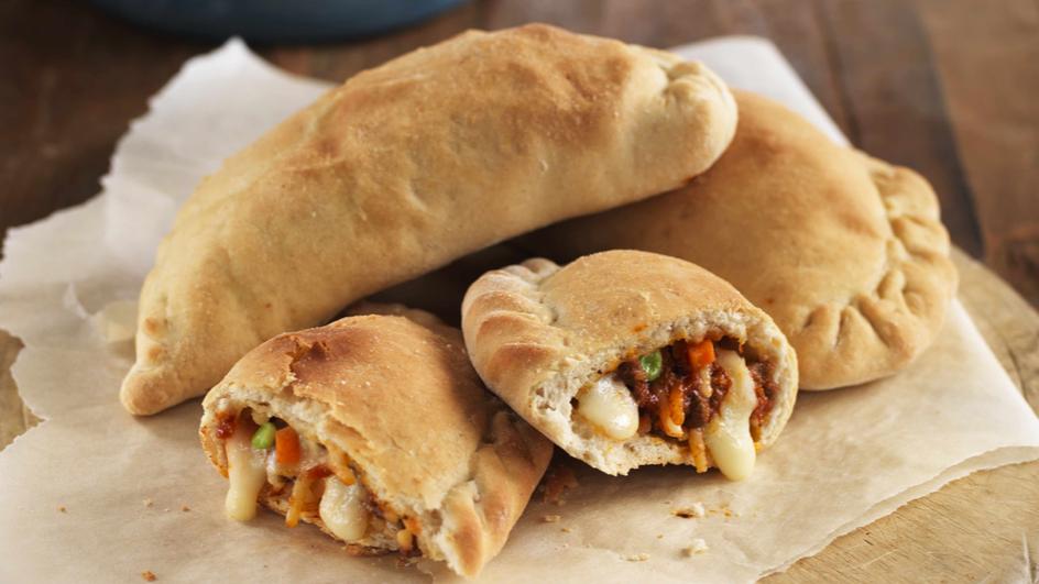 Spaghetti Bolognese Calzone